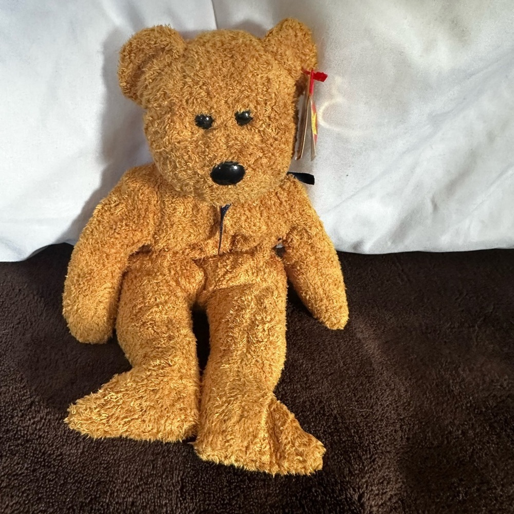EUC TY 1998 Vintage Beanie Baby - FUZZ the Bear Teddy Bear Collectible Toy.